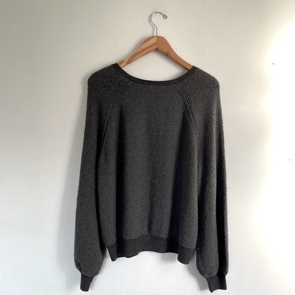 American Eagle Boucle Balloon Sleeve Sweater Size XL Gray - Picture 8 of 9